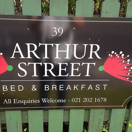 Bed and Breakfast Arthur Street Фитианга Экстерьер фото